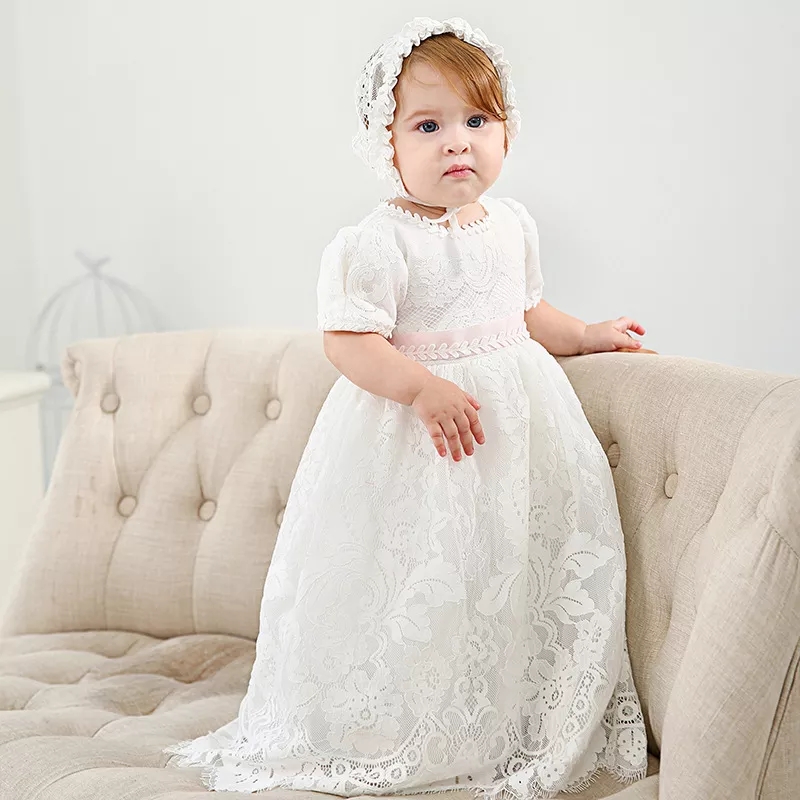 ropa de bautizo para niña según temporada